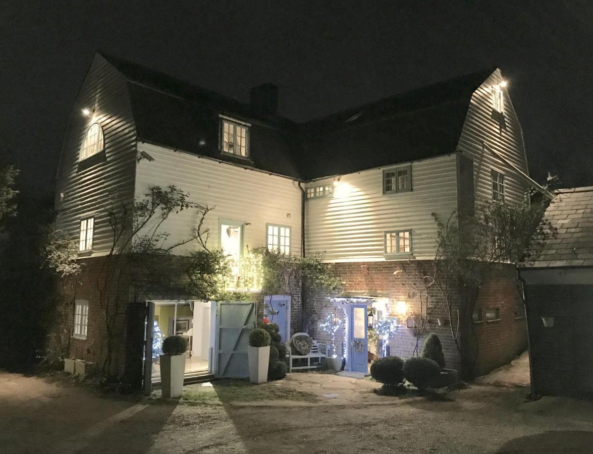 Castle Mill Bed And Breakfast Dorking Exterior foto